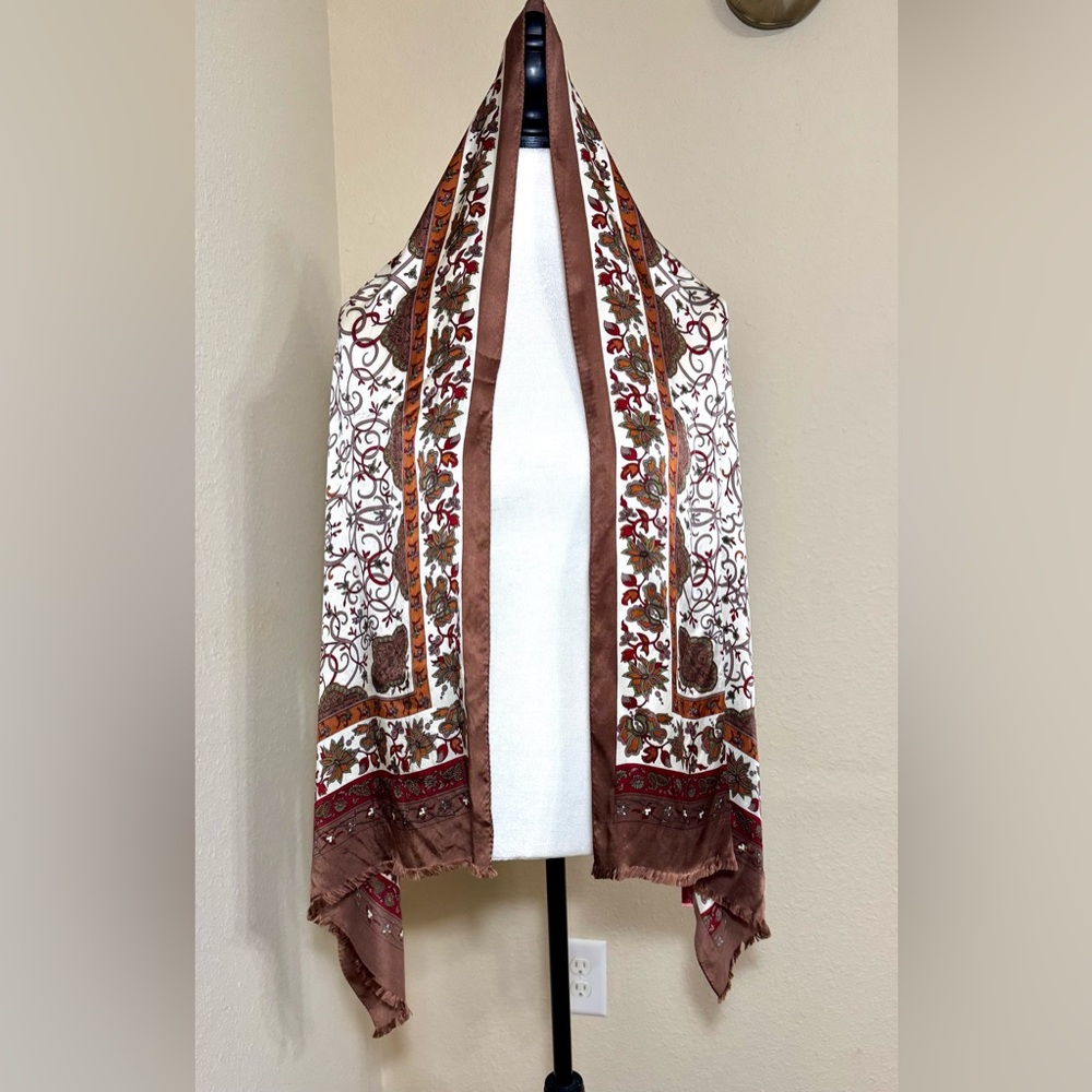 Silk Elegant Floral Patterned Scarf